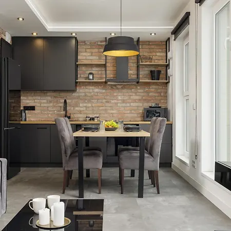 Milionowa Loft With Parking In By Renters *