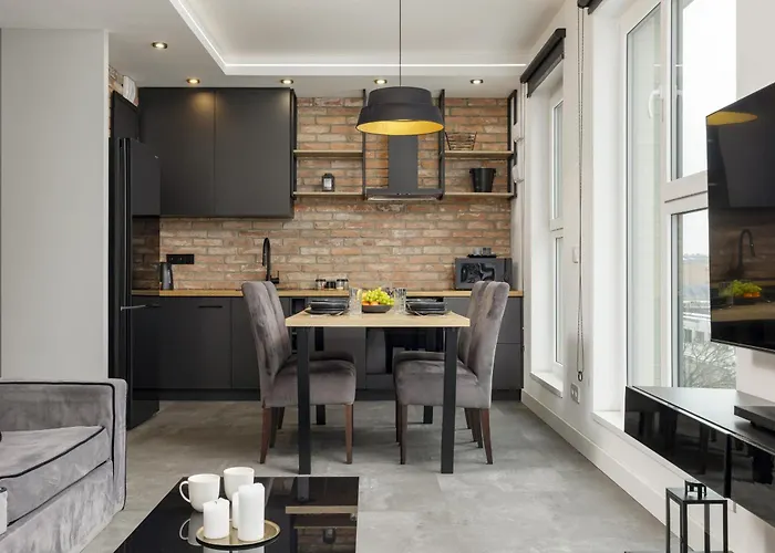 Milionowa Loft With Parking In By Renters *